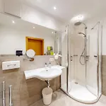 Hotel Haberl - Attersee